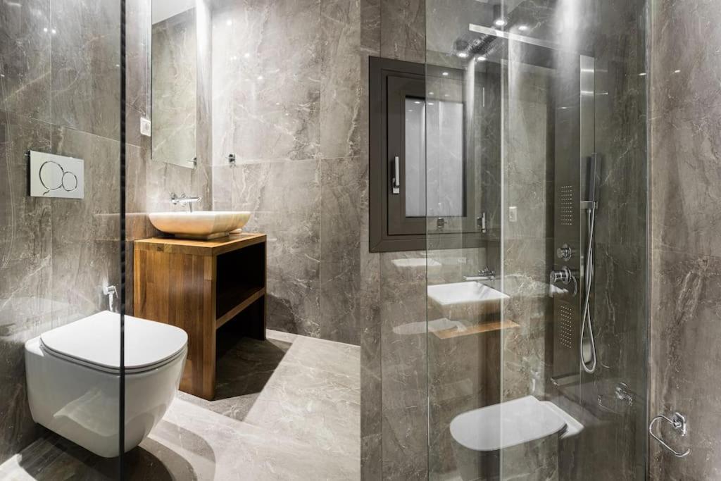 Sublime 1Br Apartment In Koukaki By Upstreet アテネ エクステリア 写真
